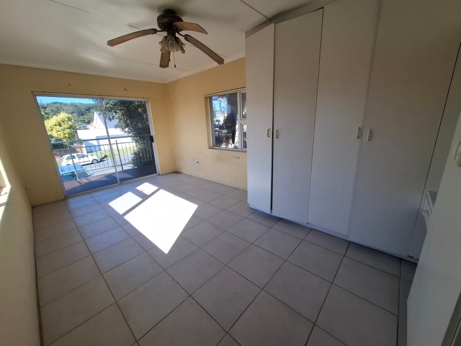 3 Bedroom Property for Sale in Nahoon Valley Park Eastern Cape